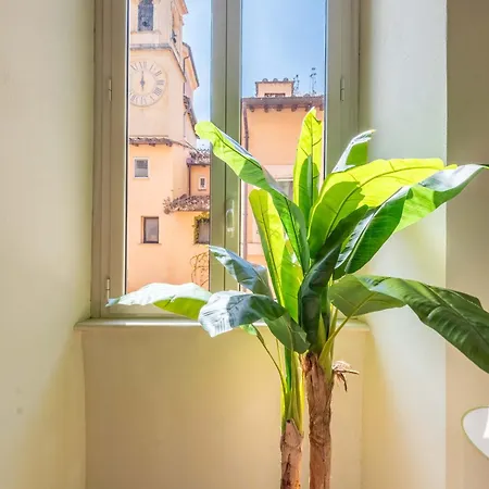 Maison Leo A Largo Argentina * Rome