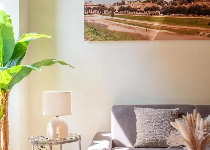 Maison Leo A Largo Argentina Rome